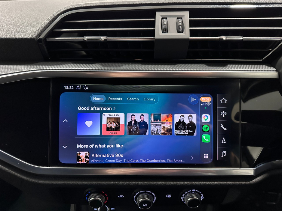 2019 Audi Q3 - image 32