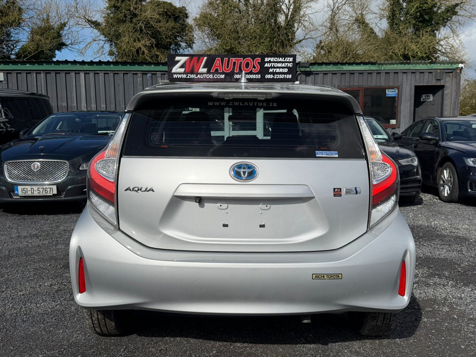 2019 Toyota Aqua - image 8