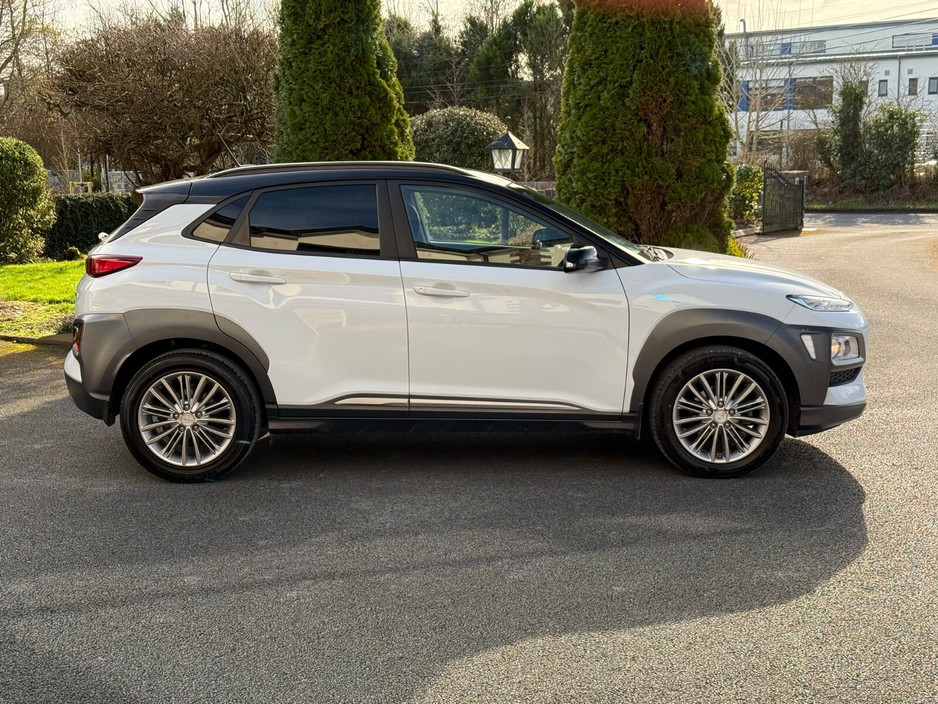 2020 Hyundai Kona - image 8