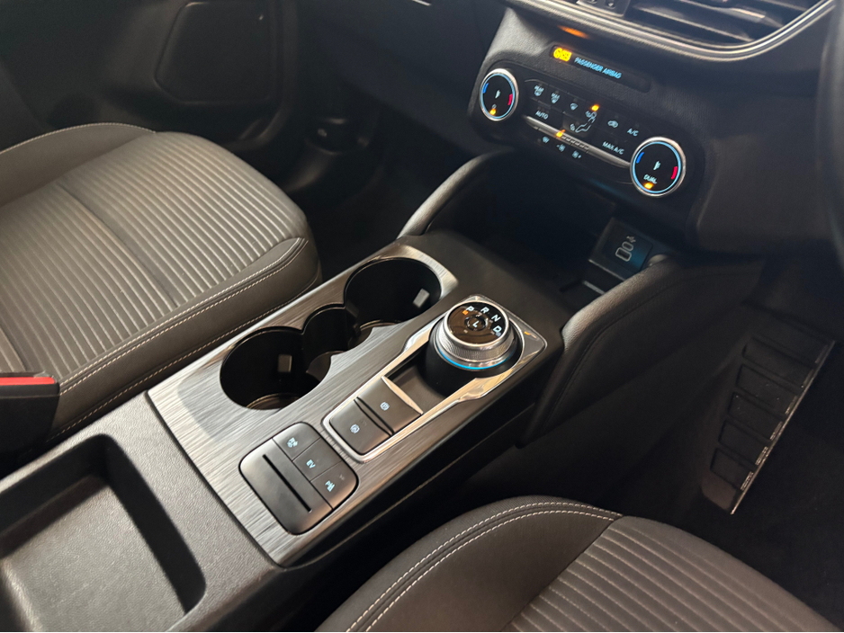 2023 Ford Kuga TITANIUM 2.5 PHEV 225 S6.2 €23,499