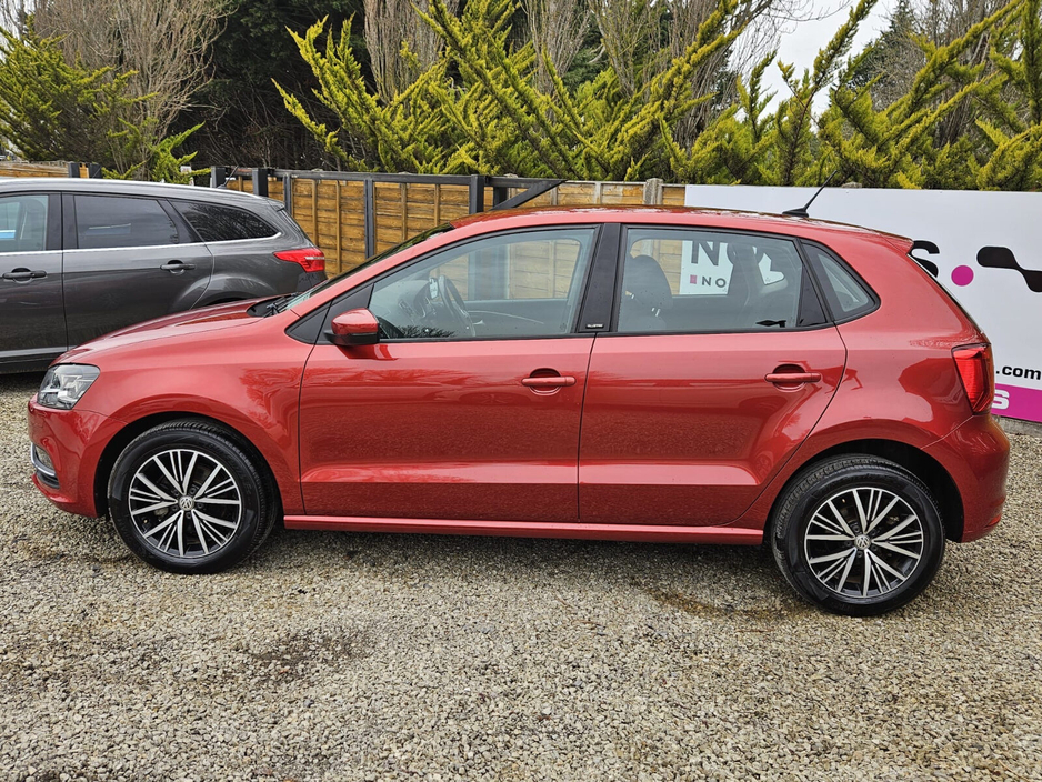 2016 Volkswagen Polo - image 13