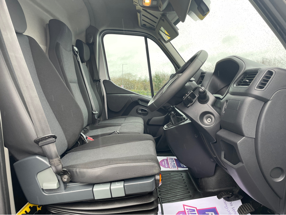 2023 Renault Master 2023 RENAULT MASTER BUSINESS PLUS