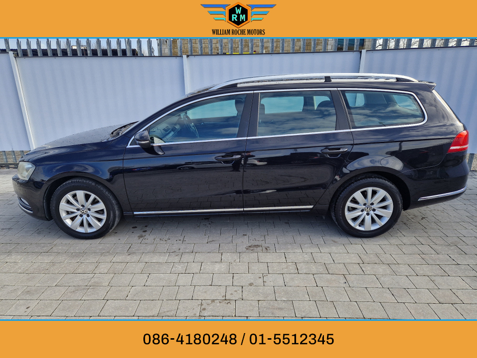 2012 Volkswagen Passat - image 6