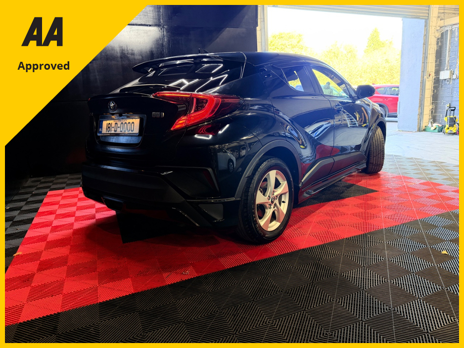 2018 Toyota C-HR - image 5