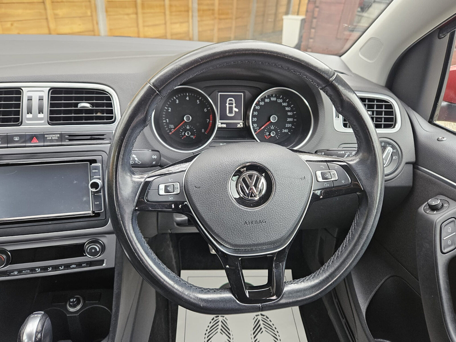2016 Volkswagen Polo - image 29