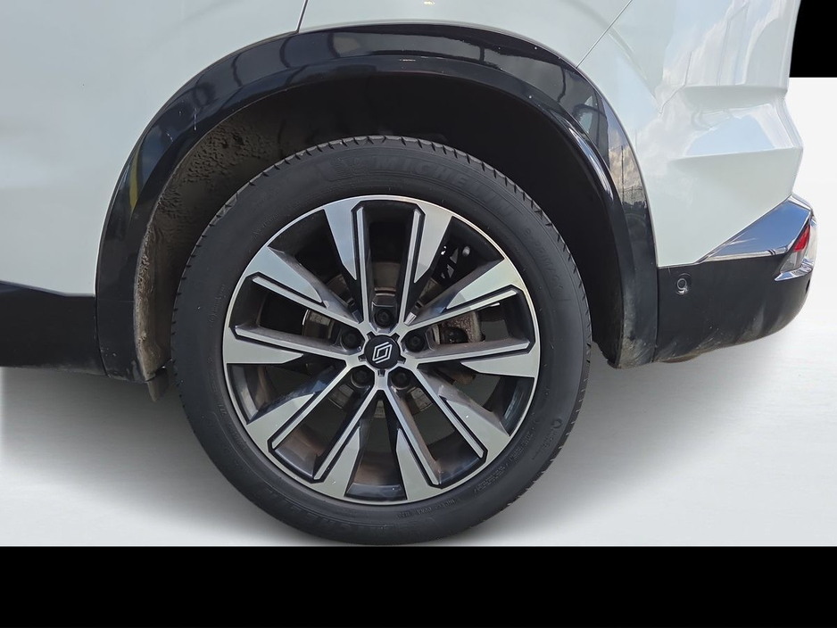 2023 Renault Austral - image 9