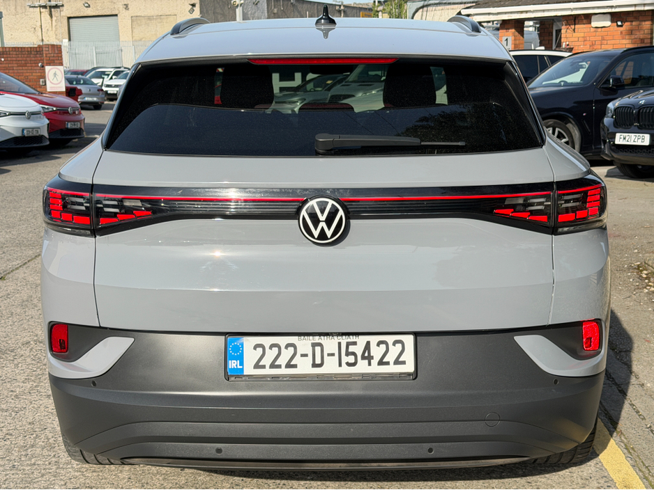 2022 Volkswagen ID.4 - image 10