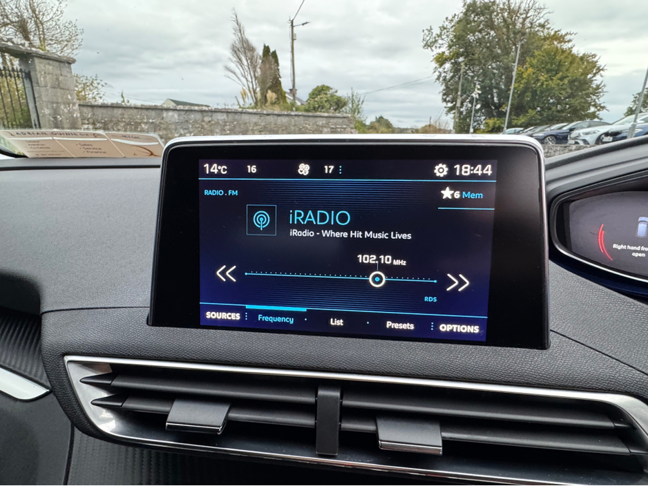 2017 Peugeot 3008 ACTIVE 1.6 BLUE HDI 120 4 4DR €17,950