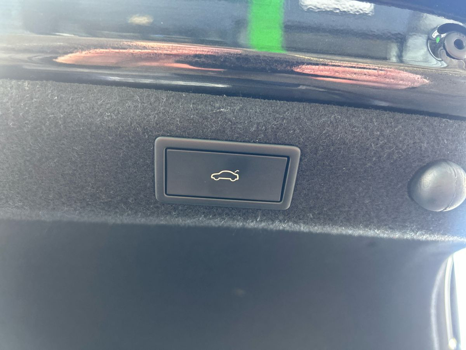 2024 Skoda Superb - image 15