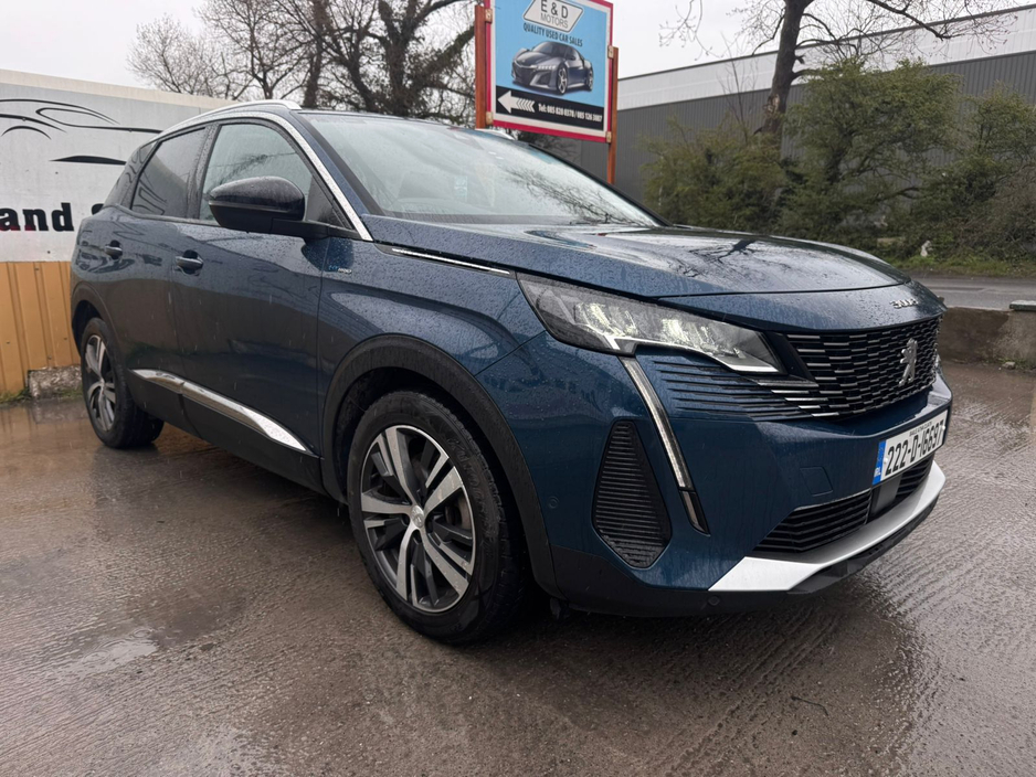 2022 Peugeot 3008 - image 7