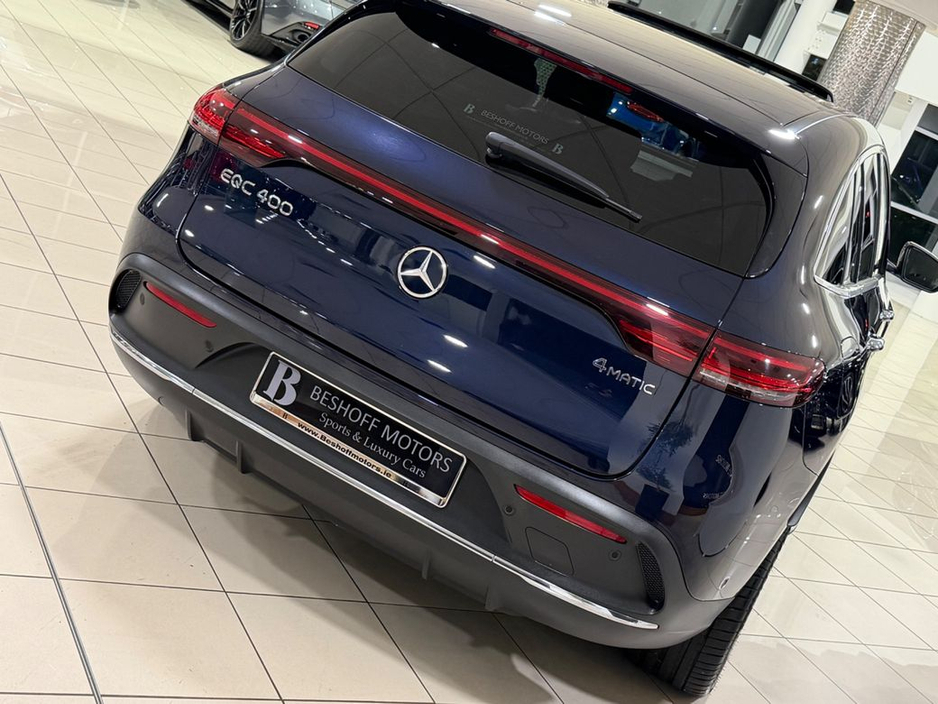 2023 Mercedes-Benz EQC - image 10