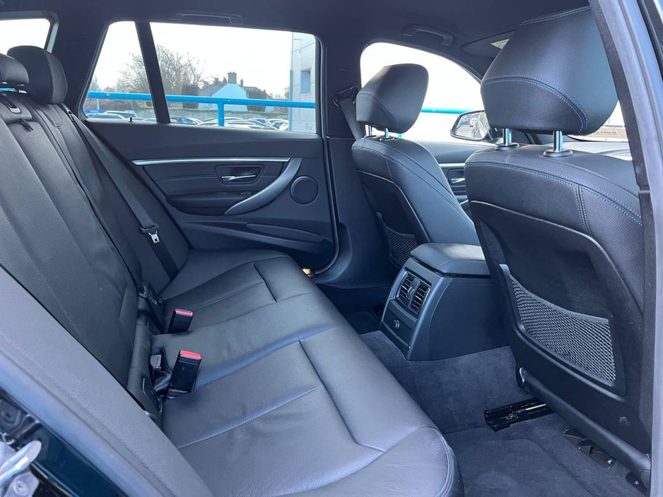 2019 BMW 3 Series 320d M-SPORT COMPETITION TOURING // SHADOW EDITION // NEW 20" M3 COMP ALLOYS // FULL SERVICE HISTORY €26,900