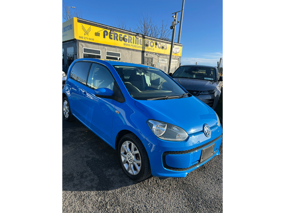 2015 Volkswagen up!  €7,950