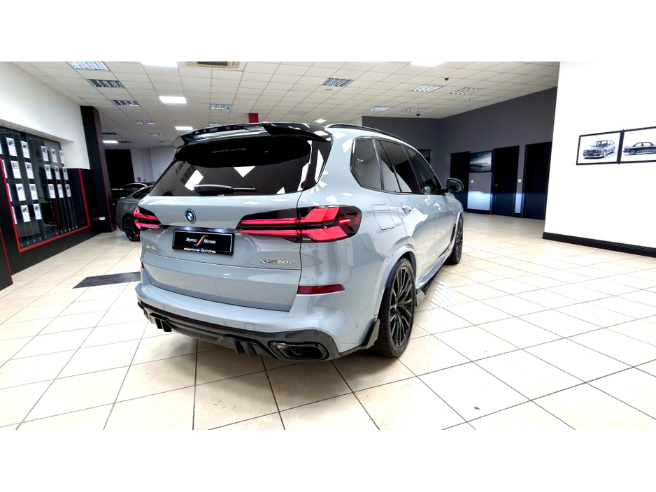 2025 BMW X5 XDRIVE50E M SPORT AUTO €99,250