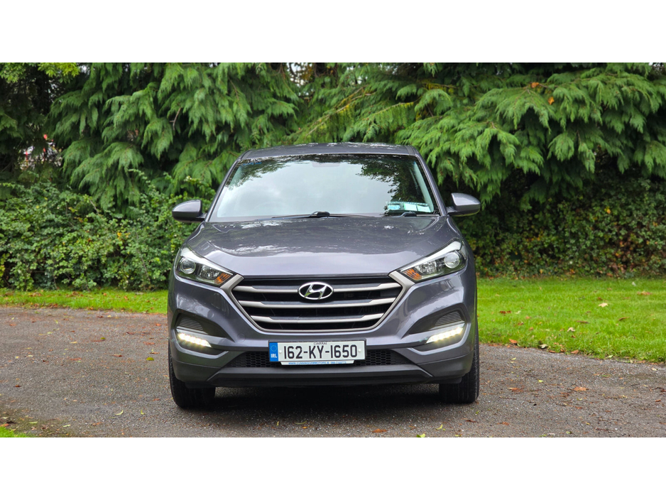 2016 Hyundai Tucson - image 9