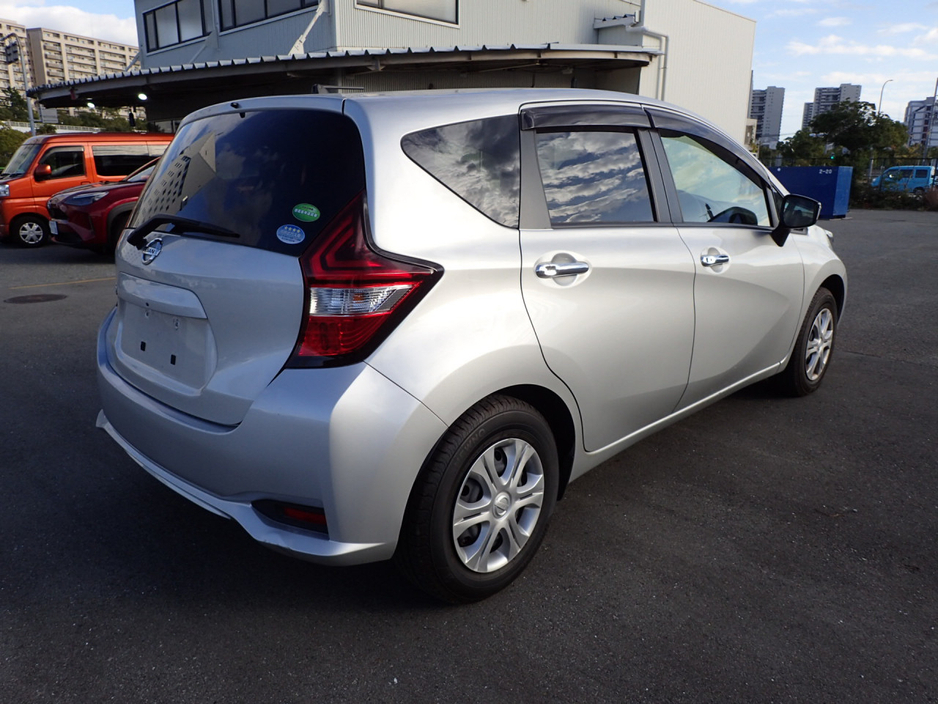 2018 Nissan Note - image 4