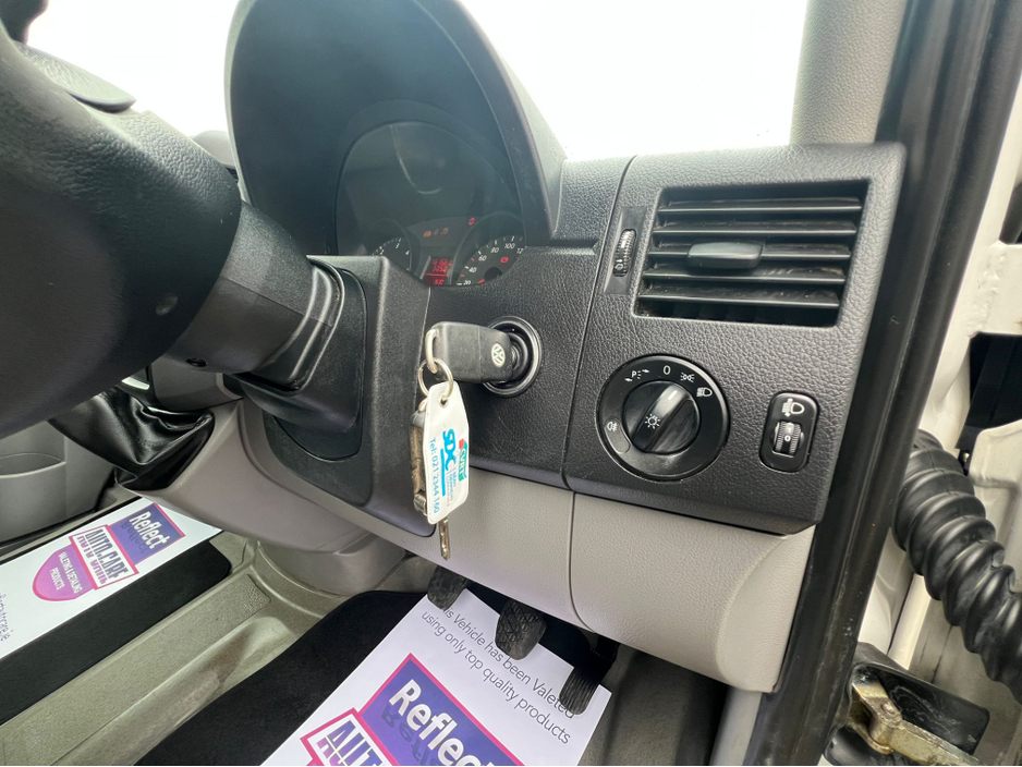 2015 Volkswagen Crafter - image 7