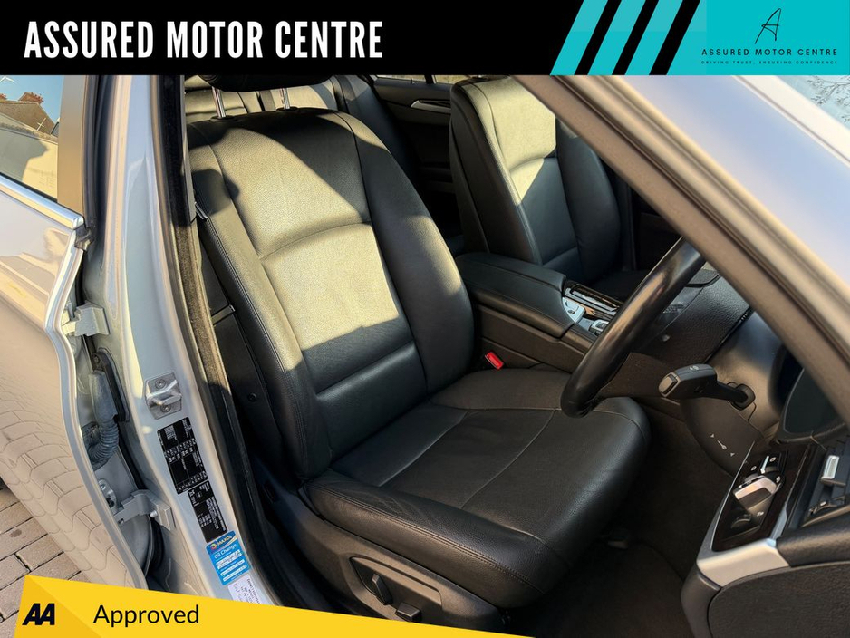 2016 BMW 5 Series - image 12