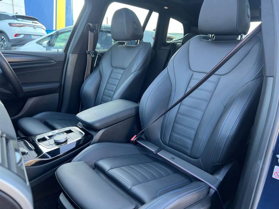 2024 BMW iX3 - image 8