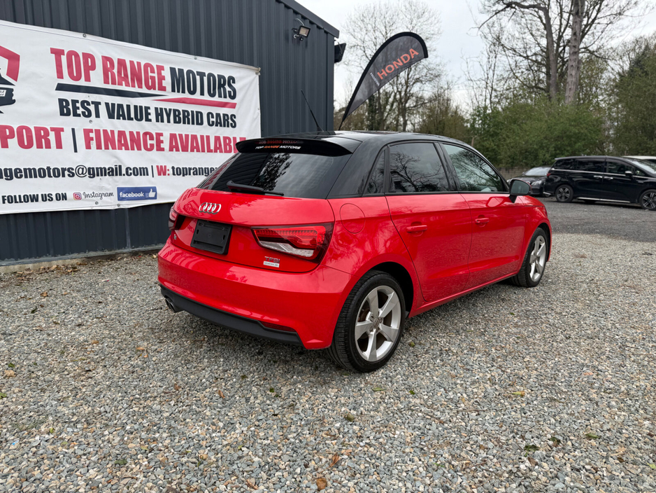 2017 Audi A1 - image 4