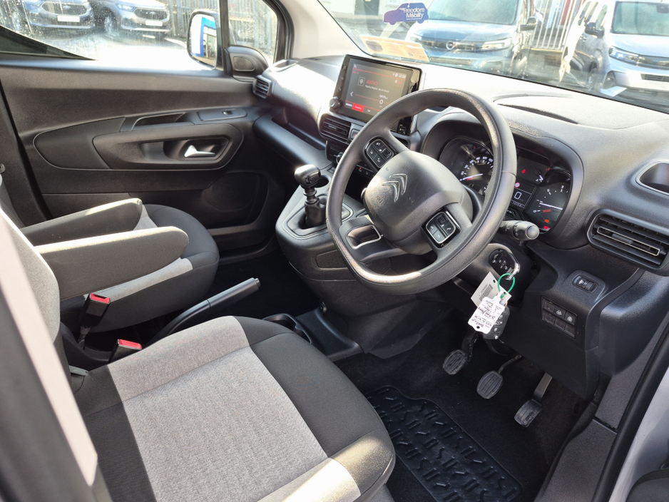 2023 Citroen Berlingo Wheelchair Access Taxi Spec €35,950