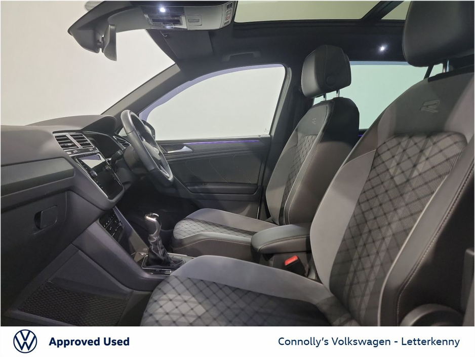 2021 Volkswagen Tiguan - image 4