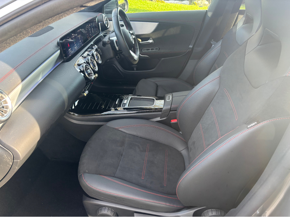 2025 Mercedes-Benz CLA Class AMG LINE EXECUTIVE PHEV €46,995