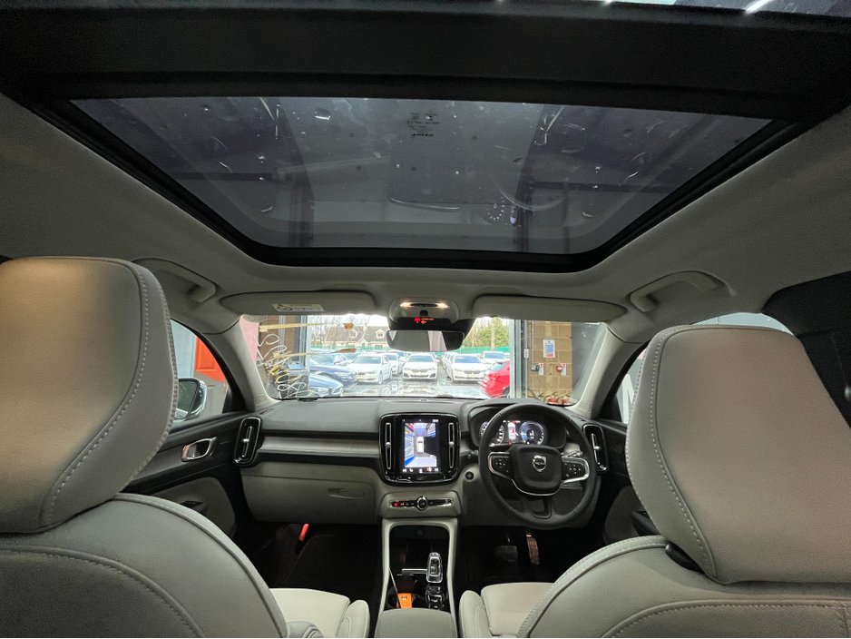 2022 Volvo XC40 2022 VOLVO XC40 RECHARGE PLUG-IN HYBRID T5 INS 1.5 AUTOMATIC / CRUISE CONTROL / 360° PARKING CAMERA / ELECTRIC MEMORY HEATED FRONT & REAR SEATS / PANORAMIC SUNROOF €36,950