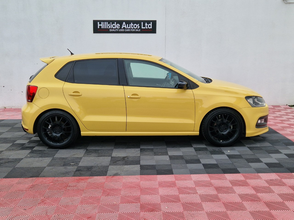 2010 Volkswagen Polo - image 13