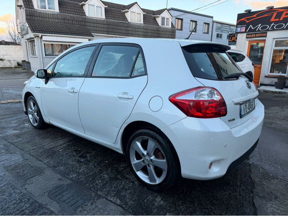2011 Toyota Auris 1.8 HSD LUXURY 4DR AUTO €6,990