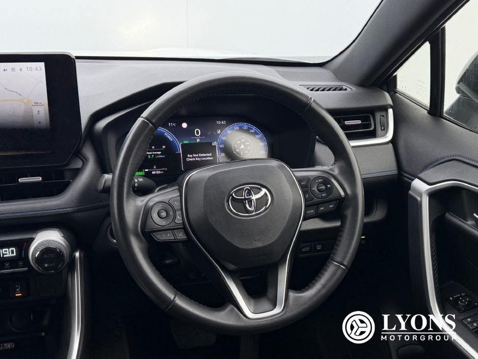 2024 Toyota Rav4 - image 10