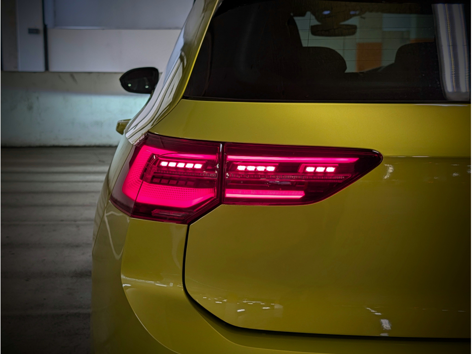 2024 Volkswagen Golf - image 13