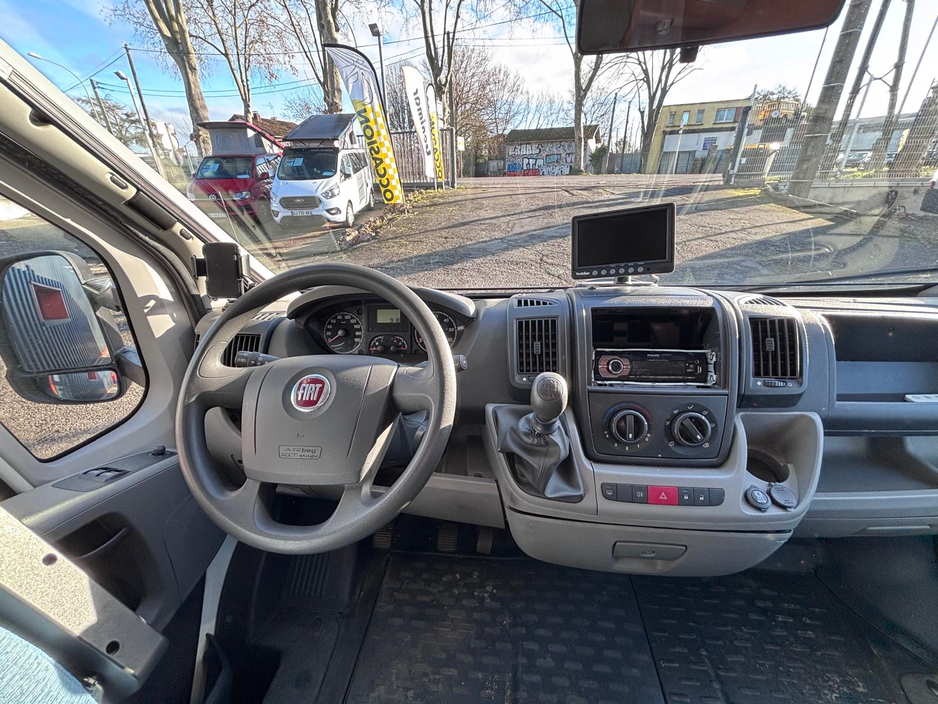 2008 Adria Coral - image 5