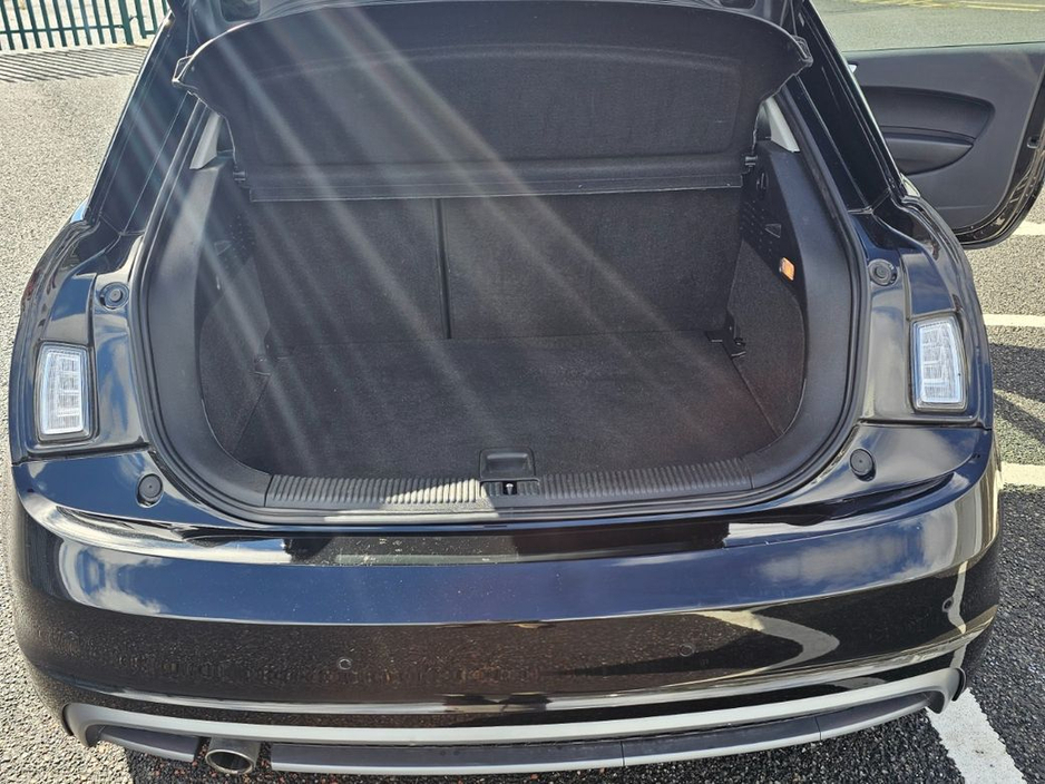 2014 Audi A1 - image 22