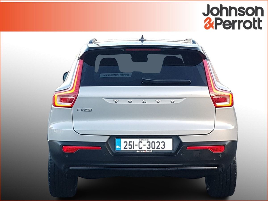 2025 Volvo EX40 82 kWh Extended Range Plus €49,900