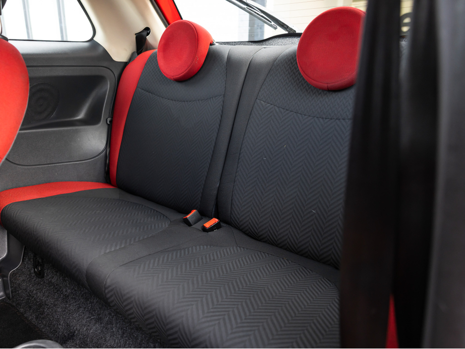 2016 Fiat 500 - image 20