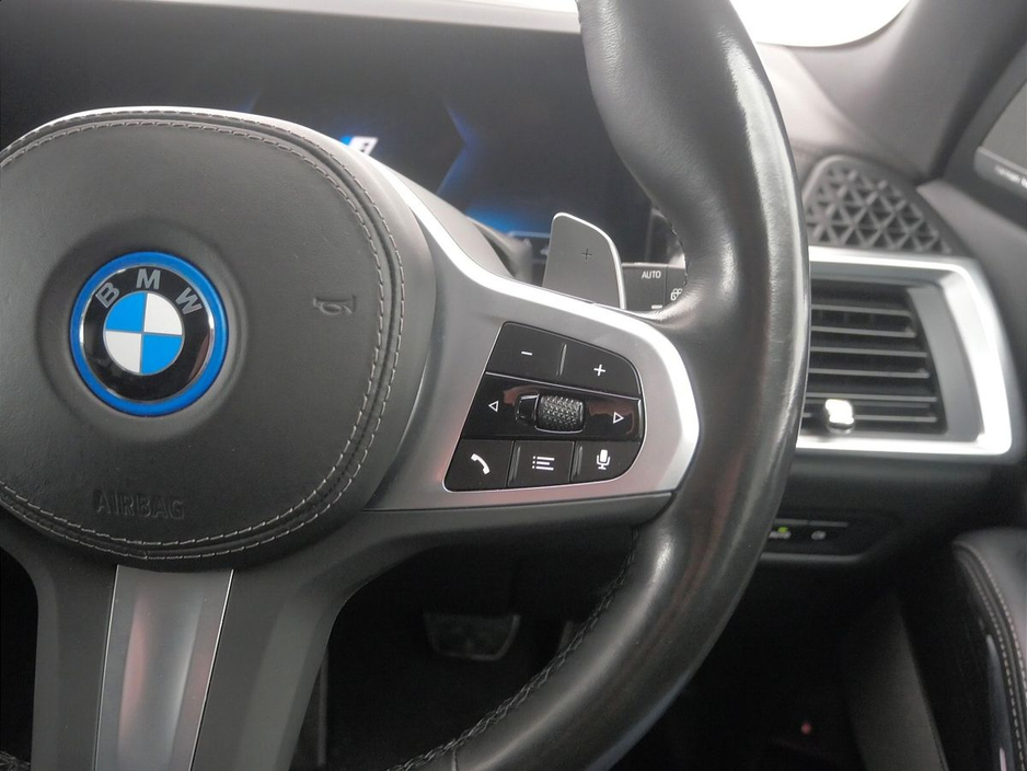 2023 BMW X5 - image 18