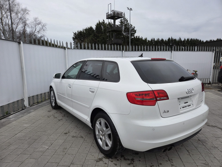 2013 Audi A3 - image 6