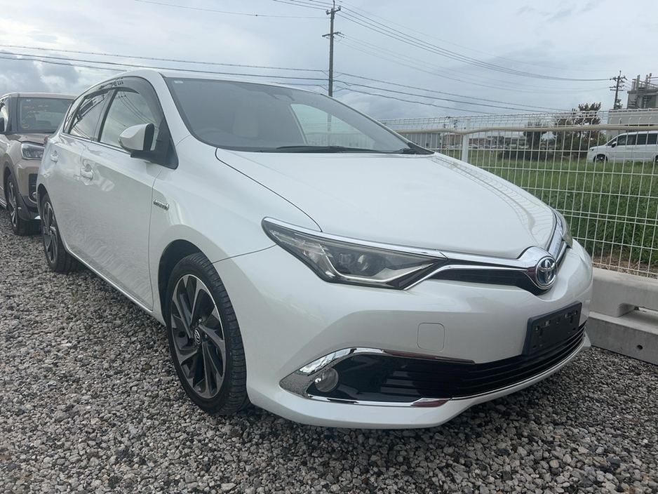 2017 Toyota Auris G-PACK 1.8 HYBRID 5DR  AUTOMATIC