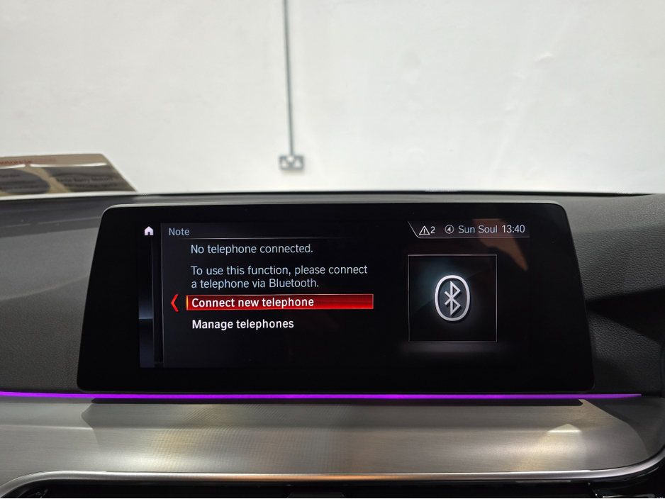 2018 BMW 5 Series - image 16