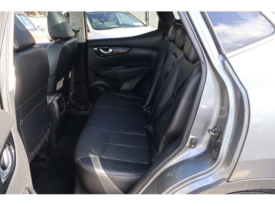 2017 Nissan Qashqai - image 26