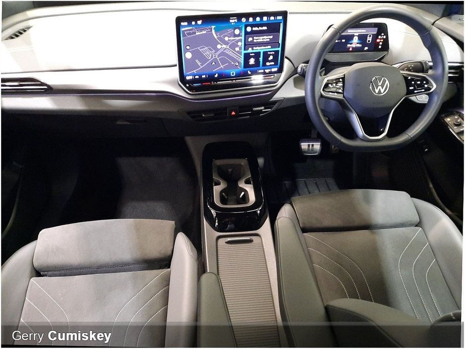 2025 Volkswagen ID.4 - image 7