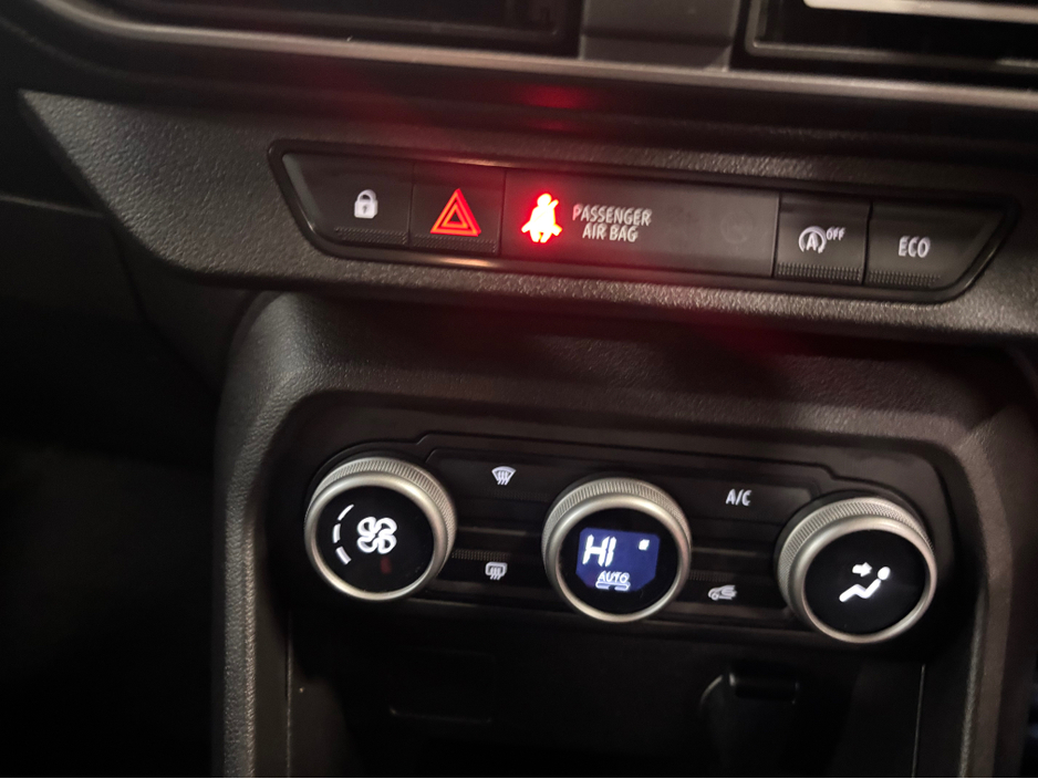 2023 Dacia Jogger - image 8