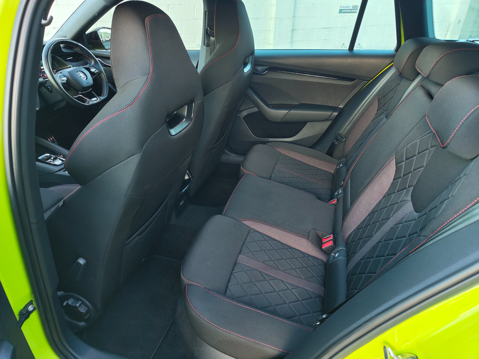 2022 Skoda Octavia - image 20