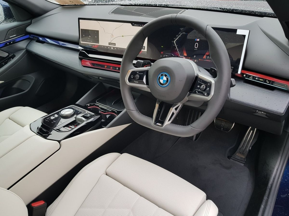 2026 BMW 5 Series 530e M Sport
