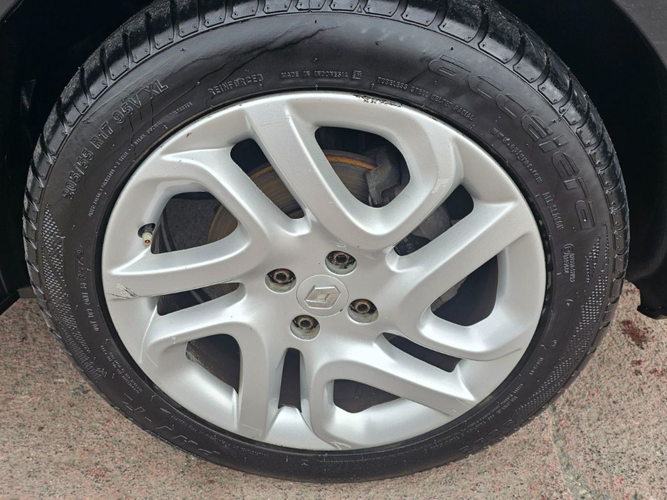 2016 Renault Captur - image 31