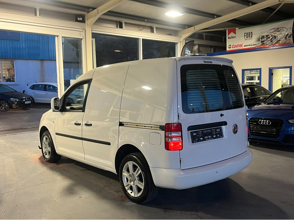 2015 Volkswagen Caddy C20 STARTLINE TDI  102 BHP €8,950