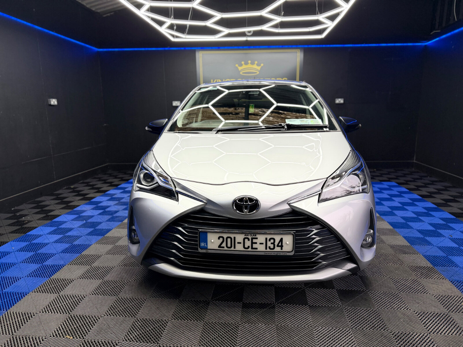 2020 Toyota Yaris - image 4