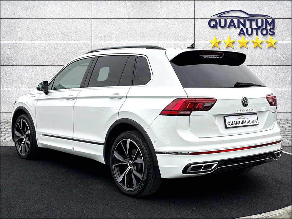2023 Volkswagen Tiguan - image 6