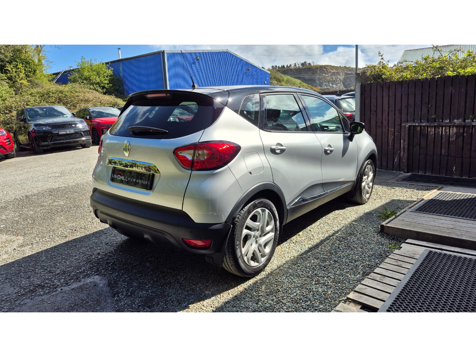 2017 Renault Captur - image 7